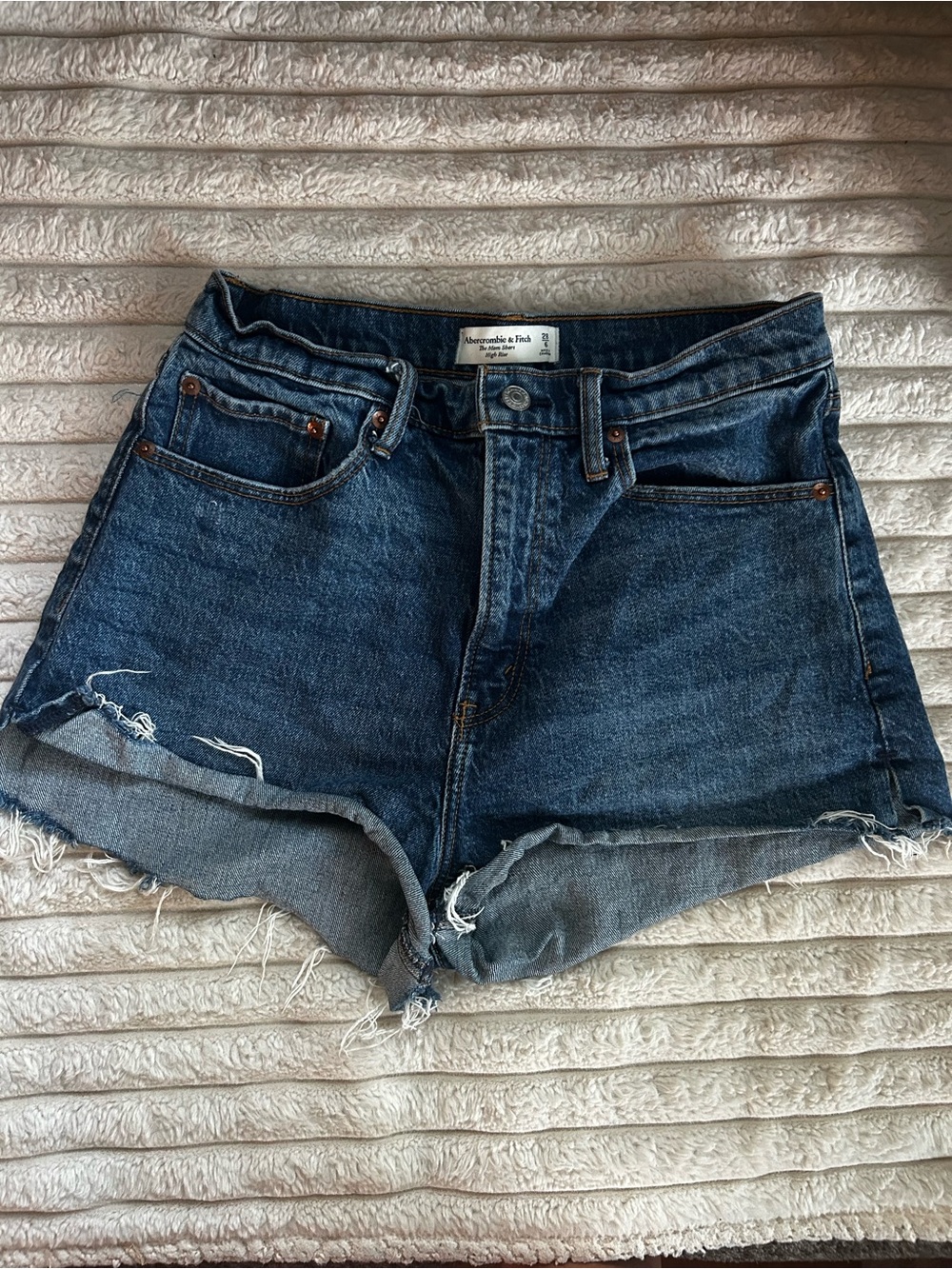 Abercrombie & Fitch High Rise Mom Short